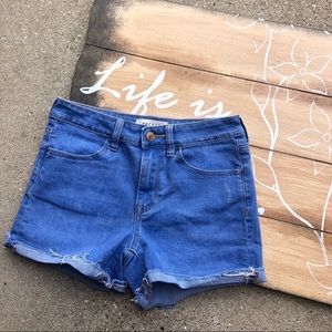 Pacsun Jean Shorts Size 26 - Super Stretch Shortie